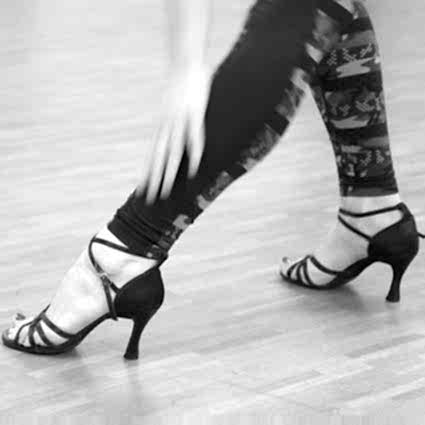 neden-high-heels